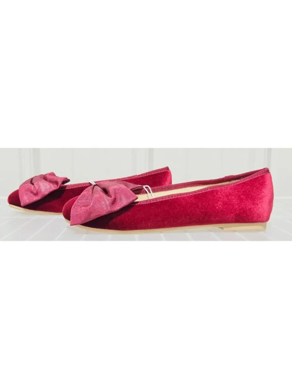 Cat & Jack Perla Dark Red Velvet Ballet Flats w/ Large Bow Accent - Big Girls' 1